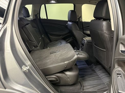Used 2020 Buick Envision Essence image 19