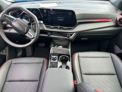 Used 2025 Chevrolet Equinox RS w/ Safety and Technology Package image 24