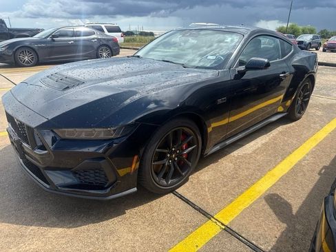 Used 2024 Ford Mustang GT Premium RWD image 1