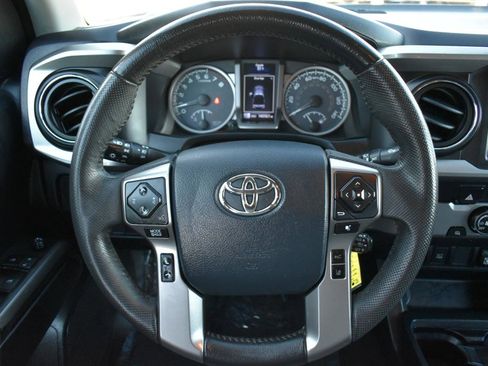 Used 2019 Toyota Tacoma SR5 image 14