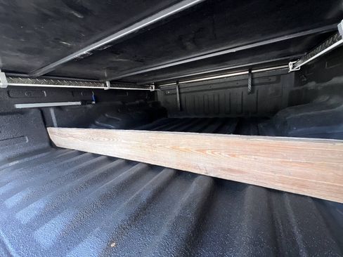 Used 2019 Nissan Frontier S RWD image 23
