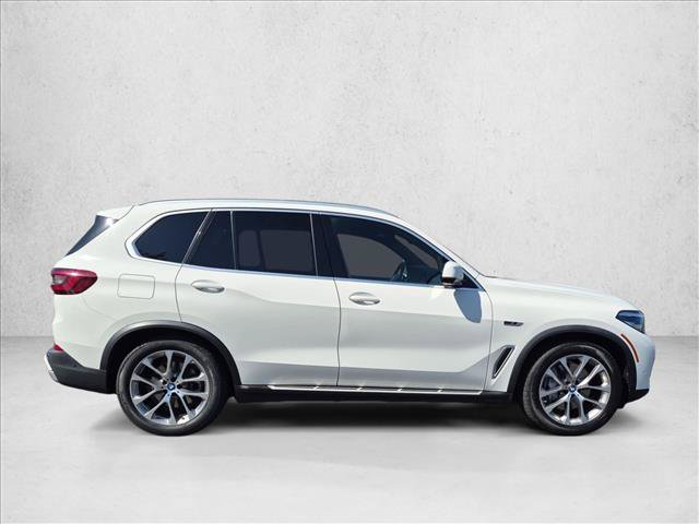 Used 2023 BMW X5 xDrive45e AWD/4WD image 4