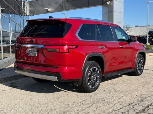 Used 2024 Toyota Sequoia Limited w/ Tow Technology Package AWD/4WD image 3