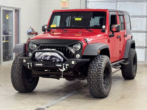 Used 2016 Jeep Wrangler Unlimited Sport w/ Connectivity Group image 3