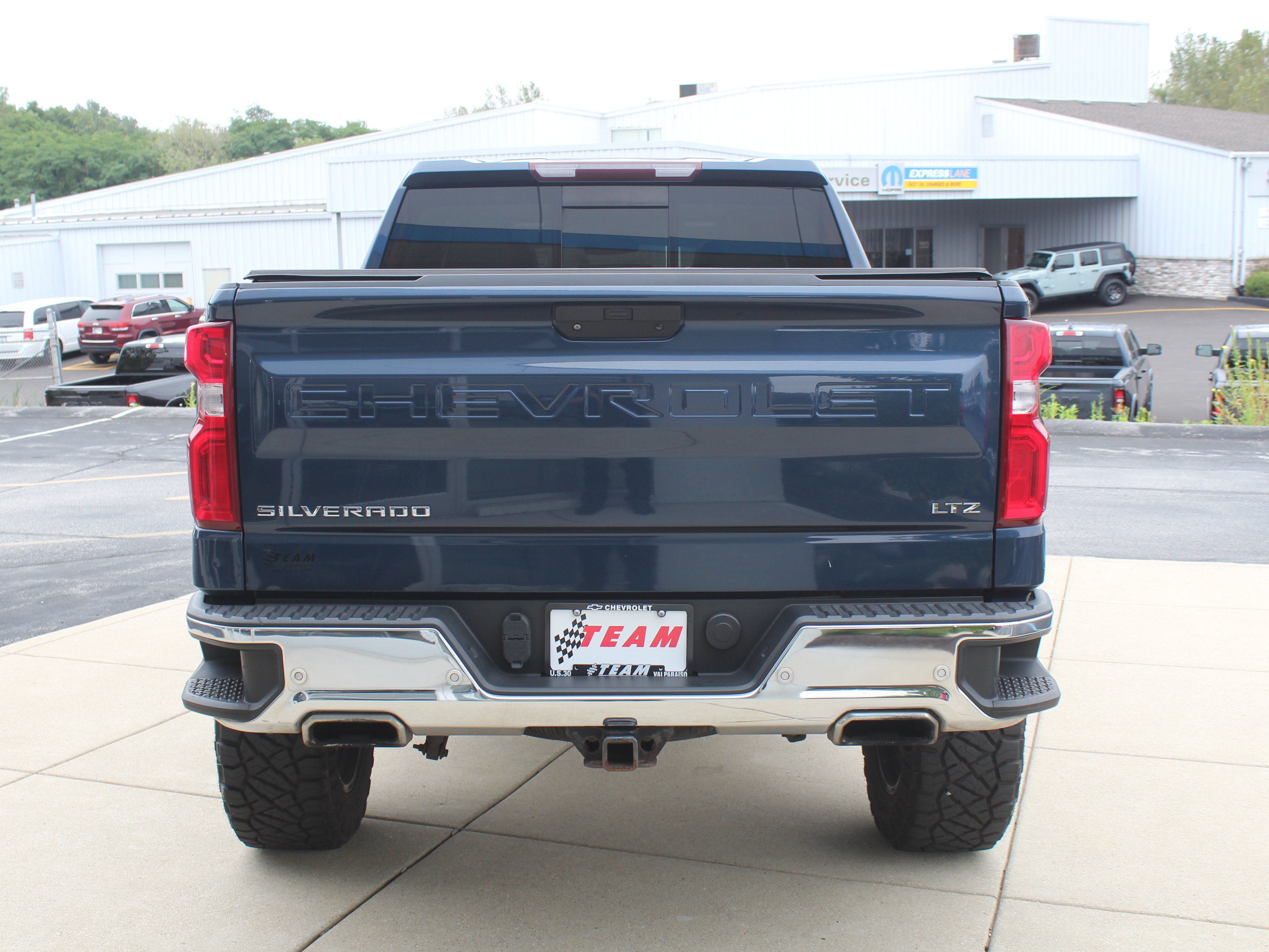 Used 2021 Chevrolet Silverado 1500 LTZ AWD/4WD image 7