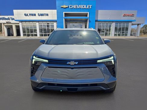 New 2025 Chevrolet Blazer EV LT image 2