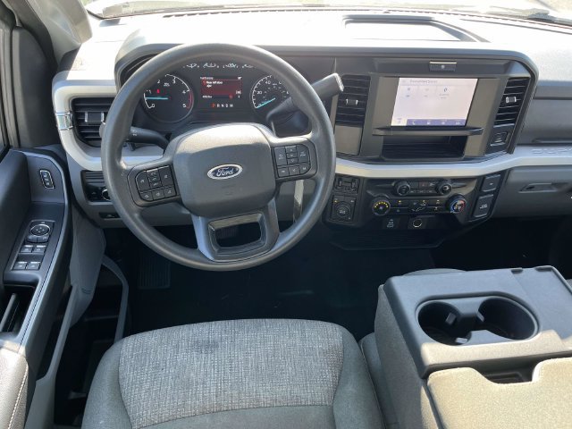 Used 2025 Ford F250 XLT AWD/4WD image 14