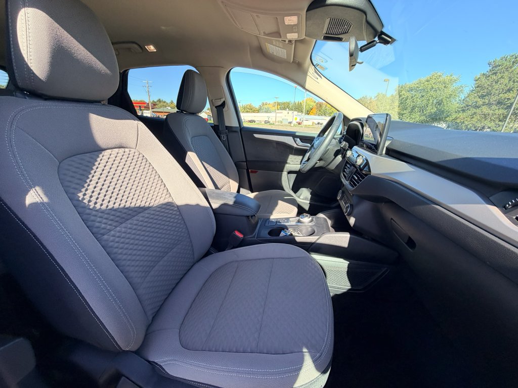 Used 2020 Ford Escape SE Sport AWD/4WD image 7