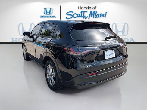 Certified 2024 Honda HR-V LX image 5