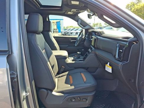 Certified 2026 GMC Sierra 1500 AT4 w/ AT4 Premium Package AWD/4WD image 28