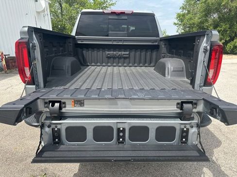 Used 2026 GMC Sierra 1500 AT4 w/ AT4 Premium Package AWD/4WD image 16