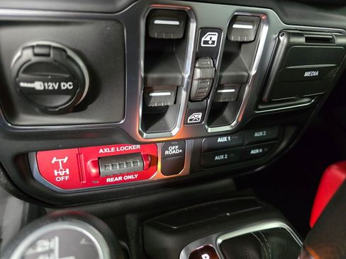 New 2026 Jeep Gladiator Willys image 24