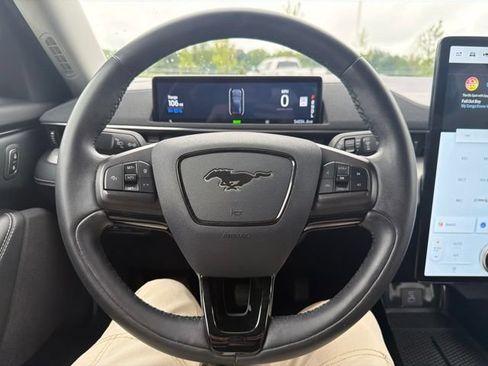 Certified 2022 Ford Mustang Mach-E Select AWD/4WD image 43
