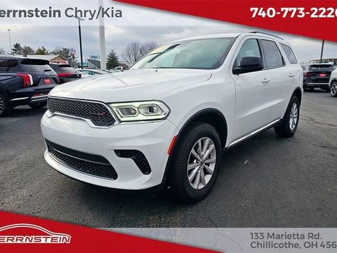 Used 2024 Dodge Durango SXT image 3