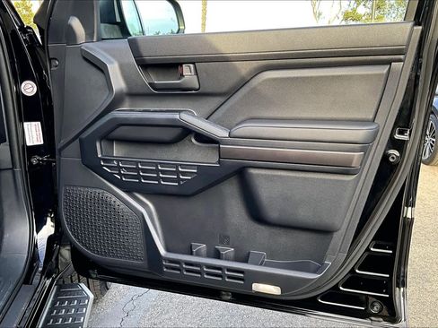 Used 2025 Toyota 4Runner SR5 image 21