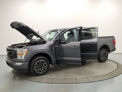 Used 2022 Ford F150 XLT w/ Equipment Group 301A Mid image 11