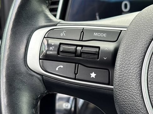Used 2024 Kia Sportage SX FWD image 11