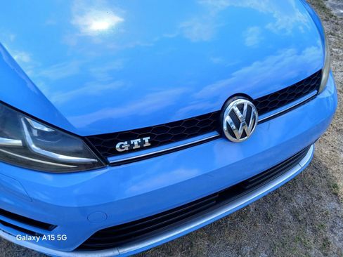 Used 2017 Volkswagen GTI S FWD image 19