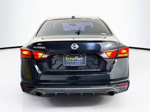 Used 2019 Nissan Altima 2.5 SR FWD image 7