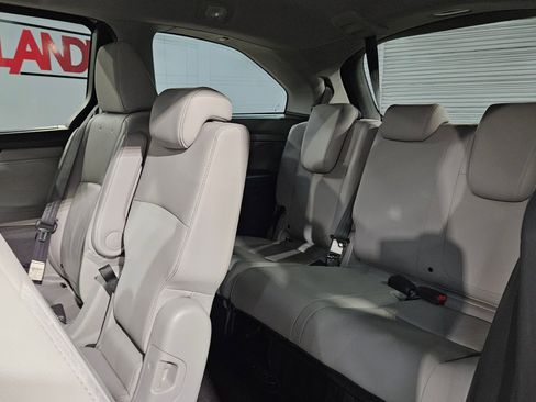 Used 2019 Honda Odyssey EX-L image 33