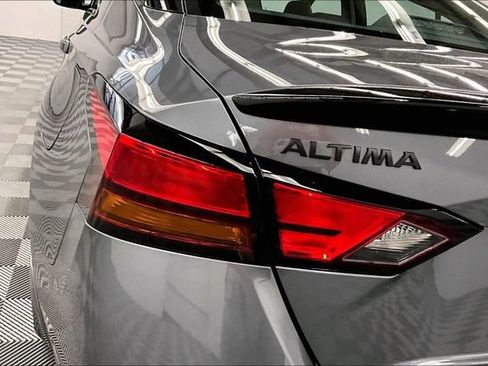 New 2026 Nissan Altima 2.5 SR FWD image 20