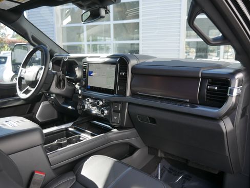 New 2026 Ford F350 Platinum w/ Tremor Off-Road Package image 33