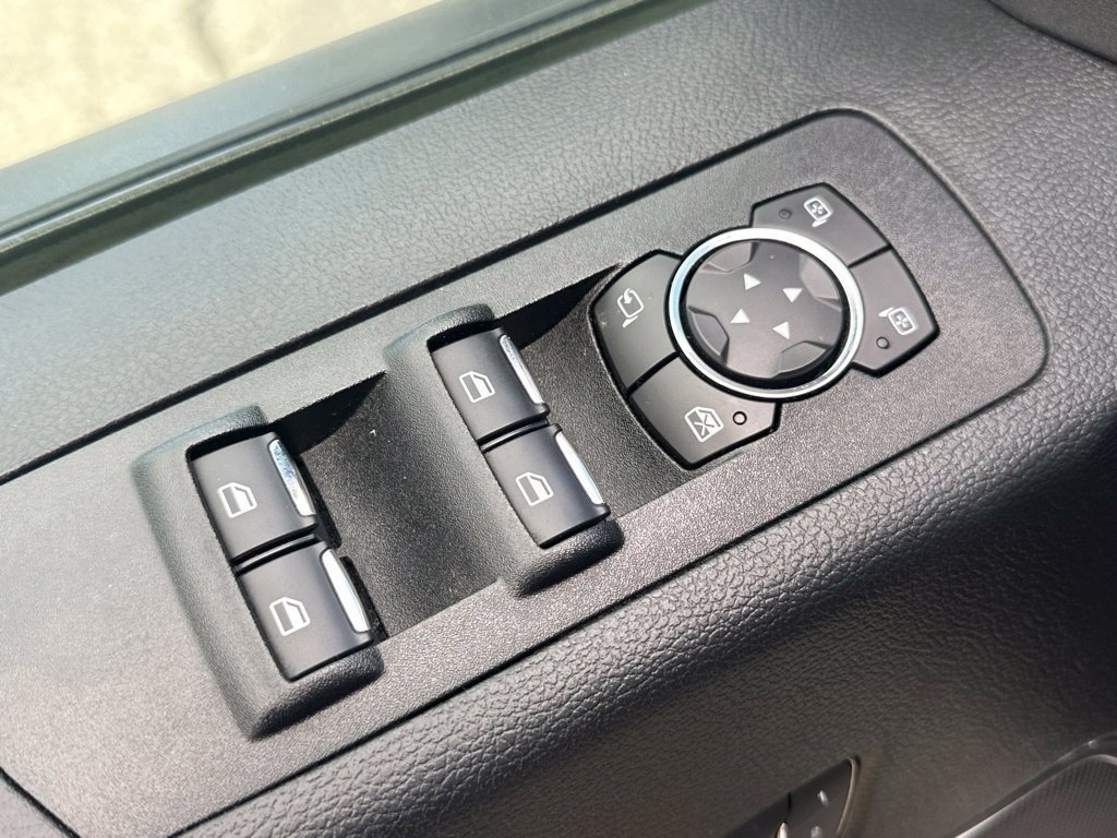 Used 2019 Ford F150 Lariat AWD/4WD image 14