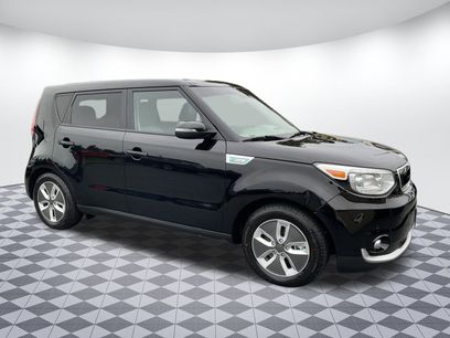 Used 2018 Kia Soul EV + w/ Sun & Fun Package