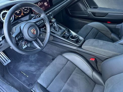 Used 2025 Porsche 911 GT3 RS image 4