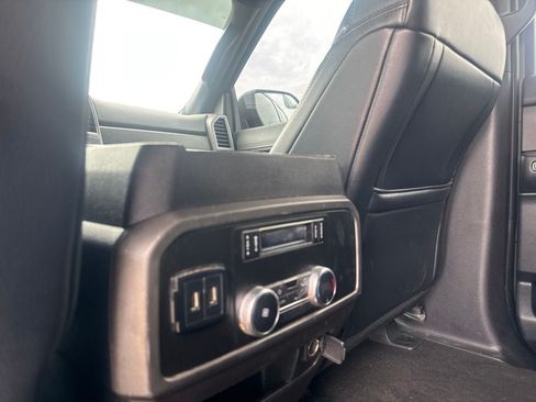 Used 2019 Ford Expedition XLT w/ Equipment Group 201A RWD image 37