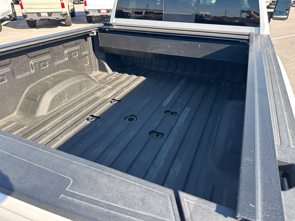 Used 2024 GMC Sierra 2500 Denali Ultimate AWD/4WD image 10