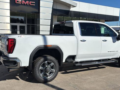 New 2026 GMC Sierra 2500 SLT w/ SLT Premium Package AWD/4WD image 8