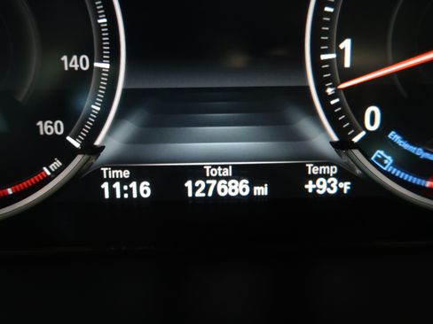 Used 2017 BMW X6 sDrive35i RWD image 26
