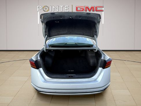 Used 2023 Nissan Altima 2.5 SV image 12