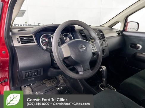 Used 2011 Nissan Versa 1.8 S w/ PWR Plus Pkg FWD image 3
