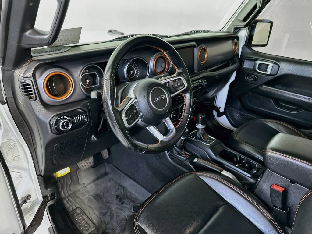 Used 2020 Jeep Gladiator Mojave AWD/4WD image 29