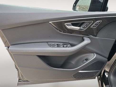 New 2026 Audi Q7 2.0T Premium Plus AWD/4WD image 12