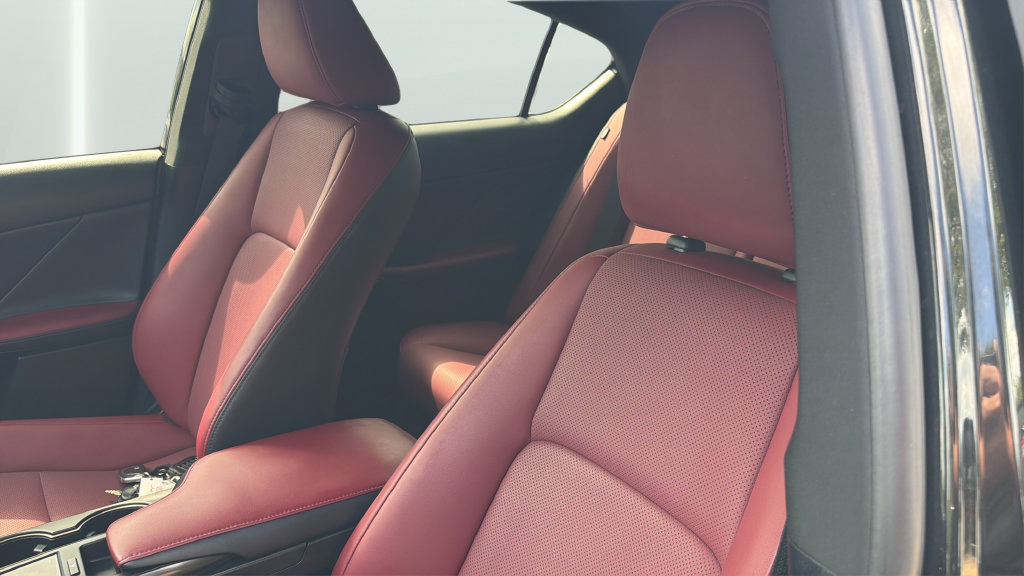 Used 2024 Lexus IS 350 F Sport w/ Accessory Package 2 RWD image 11