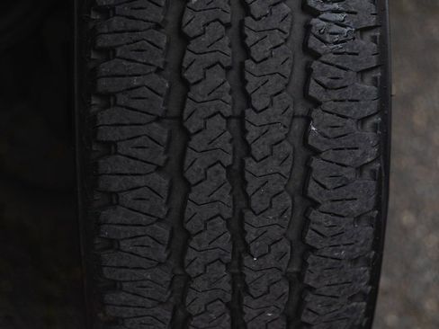 Used 2024 RAM 2500 Big Horn w/ Night Edition image 4