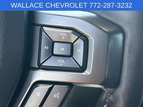 Used 2019 Ford F150 Lariat w/ Equipment Group 502A Luxury AWD/4WD image 20