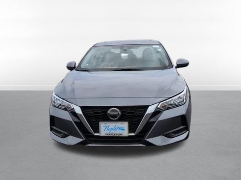 Used 2023 Nissan Sentra SV w/ SV Premium Package FWD image 3