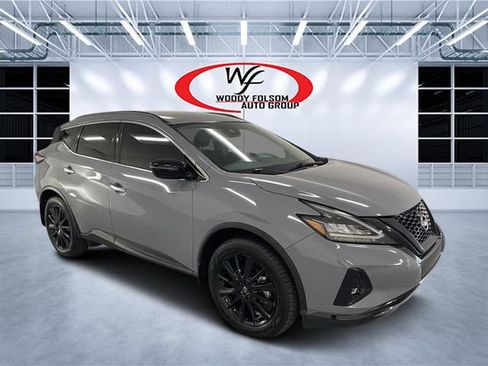 Used 2024 Nissan Murano SV w/ SV Midnight Edition Package FWD image 3