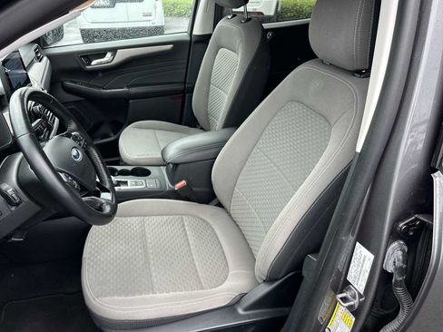 Used 2021 Ford Escape SE w/ Convenience Package FWD image 13