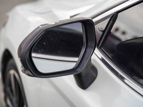 Used 2020 Toyota Camry XSE image 11