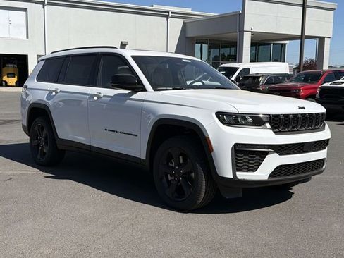 New 2026 Jeep Grand Cherokee L Limited AWD/4WD image 14