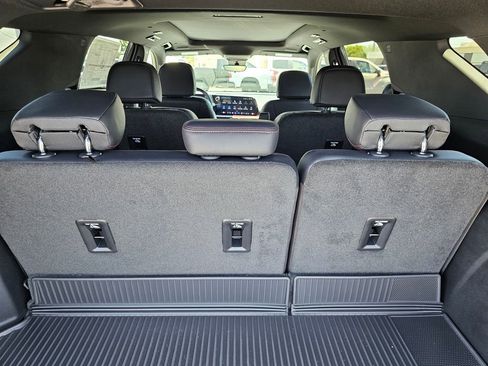 New 2026 Chevrolet Traverse RS FWD image 15