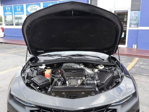 Used 2019 Chevrolet Camaro LT w/ Technology Package RWD image 38