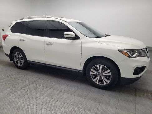 Used 2017 Nissan Pathfinder S FWD image 11