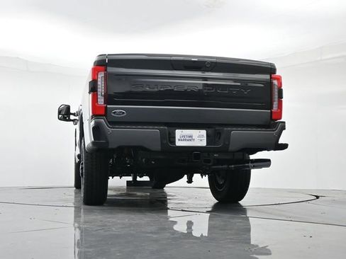 New 2026 Ford F250 Platinum image 39