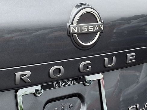 Certified 2024 Nissan Rogue SL AWD/4WD image 30